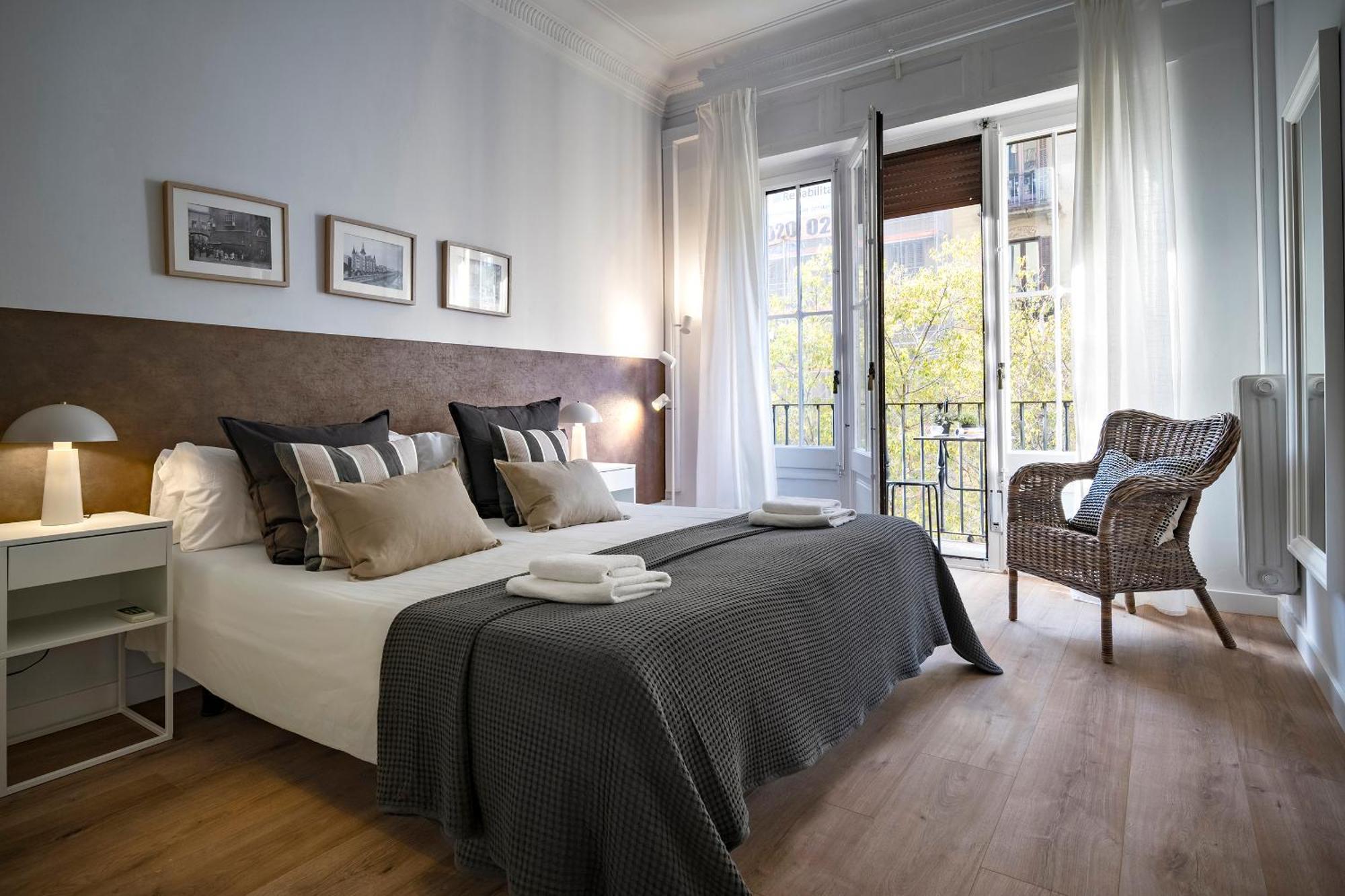 Habitat Apartments Bailén Barcellona Esterno foto