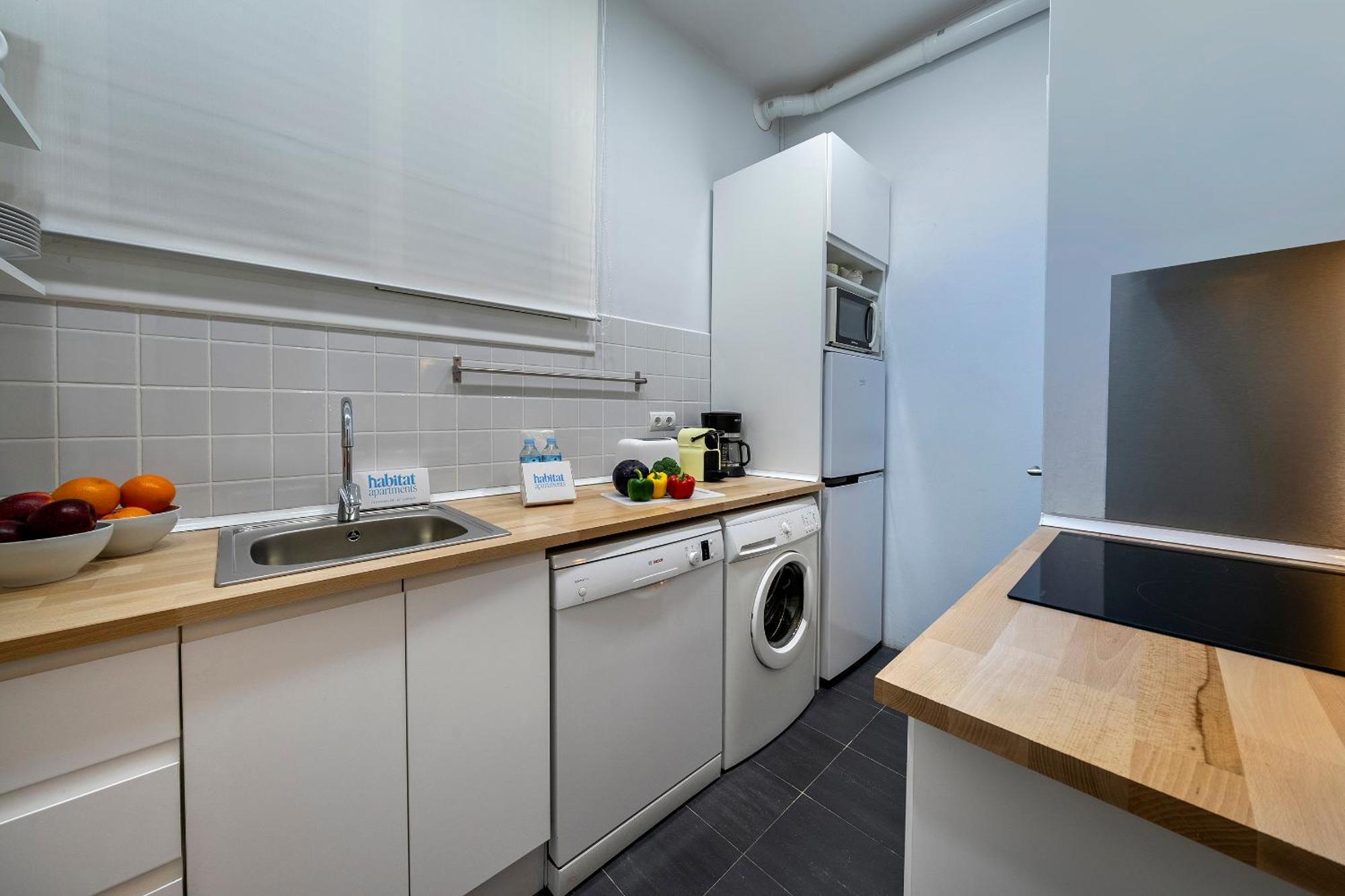 Habitat Apartments Bailén Barcellona Esterno foto